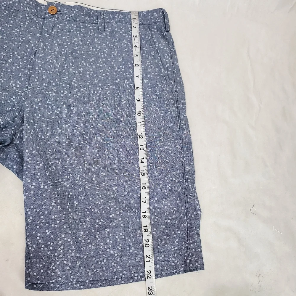 J. Crew Shorts Mens 38 Blue Floral Rivington Flat Front Casual Cotton Chino
